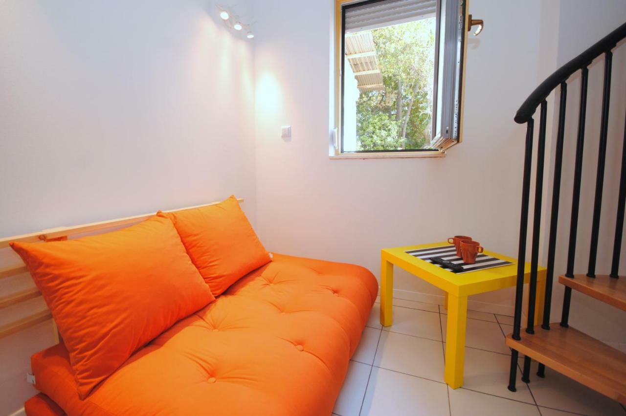 Studio Porta Split Luaran gambar